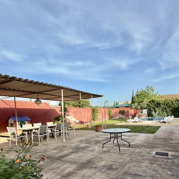 Casa Las lobas